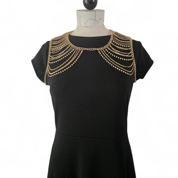 Y2K Gold Chain Shoulder Harness Body Jewelry Festival Statement Accessory - Picture 1 of 4
